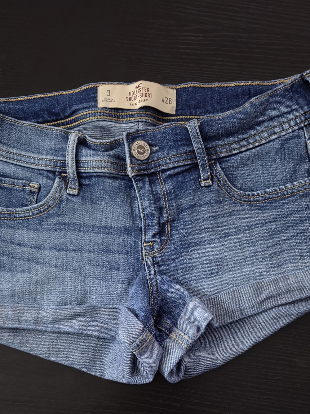Hollister Women's Light Blue Denim Ankle-Cropped Shorts